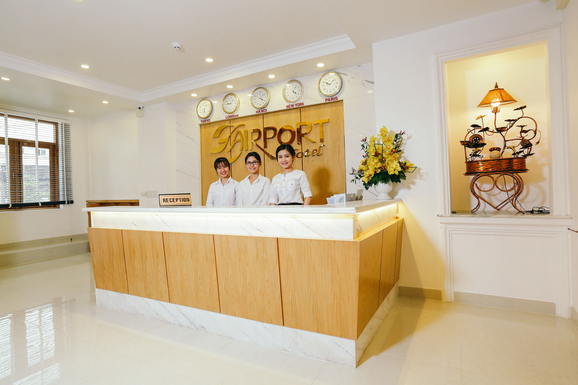 โรงแรมดิ แอร์พอร์ต โฮจิมินห์ซิตี้ ภายนอก รูปภาพ